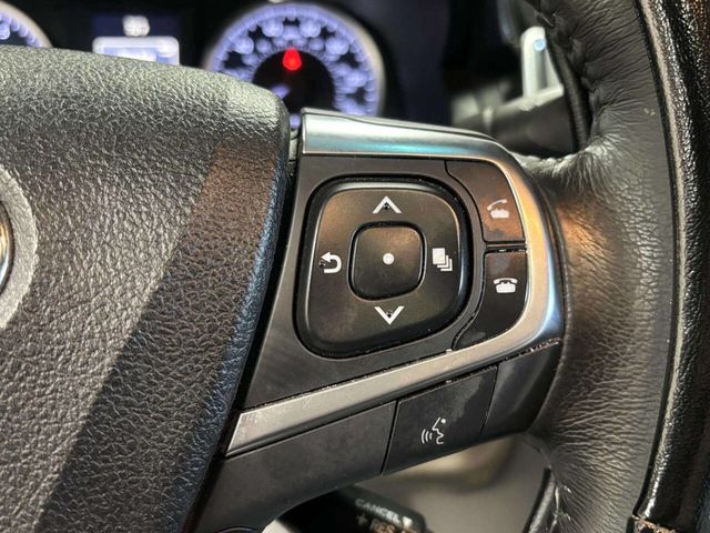 2017 Toyota Camry XLE Automatic - 23010686 - 28