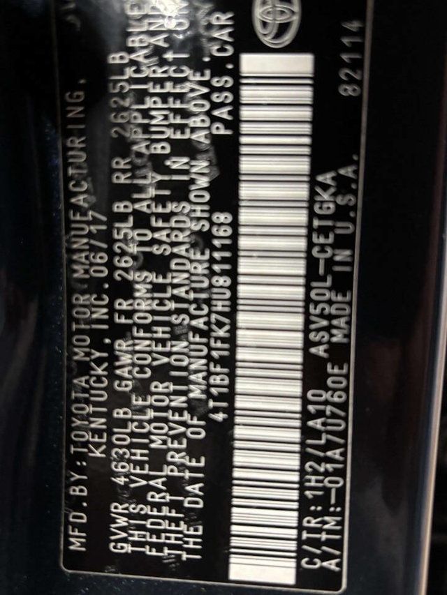 2017 Toyota Camry XLE Automatic - 23010686 - 36