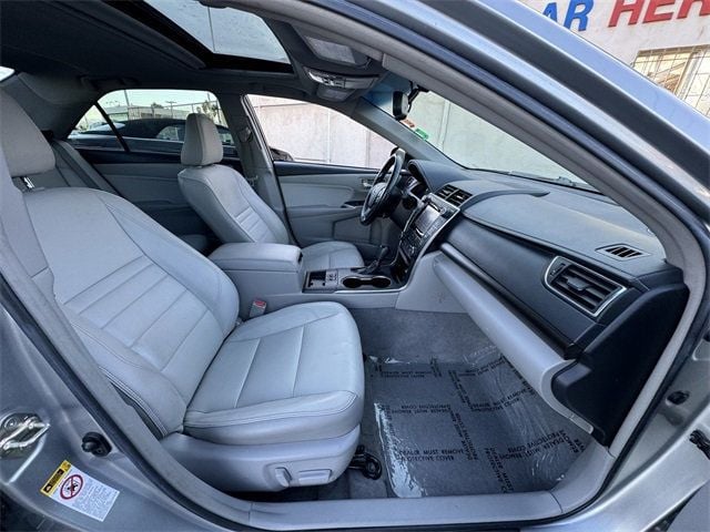 2017 Toyota Camry XLE Automatic - 22638496 - 10