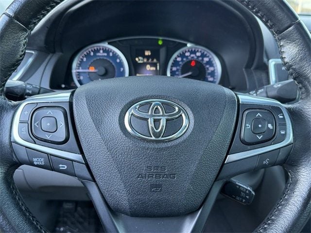 2017 Toyota Camry XLE Automatic - 22638496 - 26