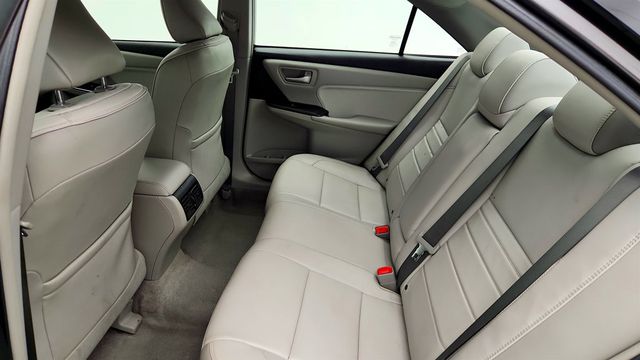 2017 Toyota Camry XLE Automatic - 23014149 - 18