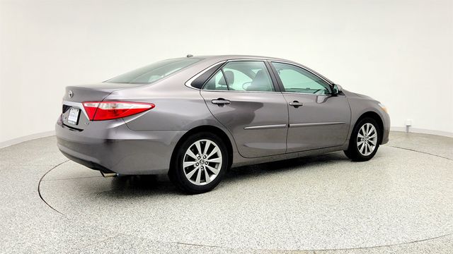 2017 Toyota Camry XLE Automatic - 23014149 - 4