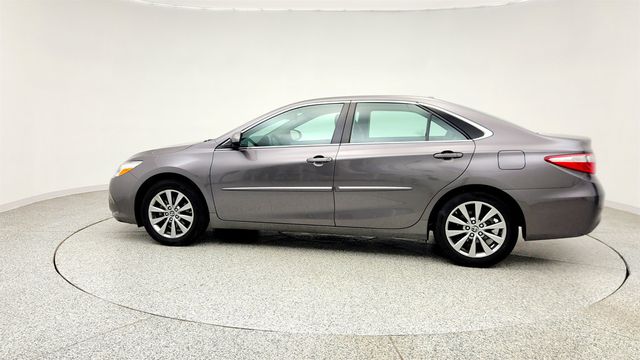 2017 Toyota Camry XLE Automatic - 23014149 - 7