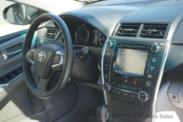 2017 Toyota Camry XLE Automatic NAVI REAR CAMERA HEATED SEATS SUNROOF LOW MILES  - 23045141 - 15