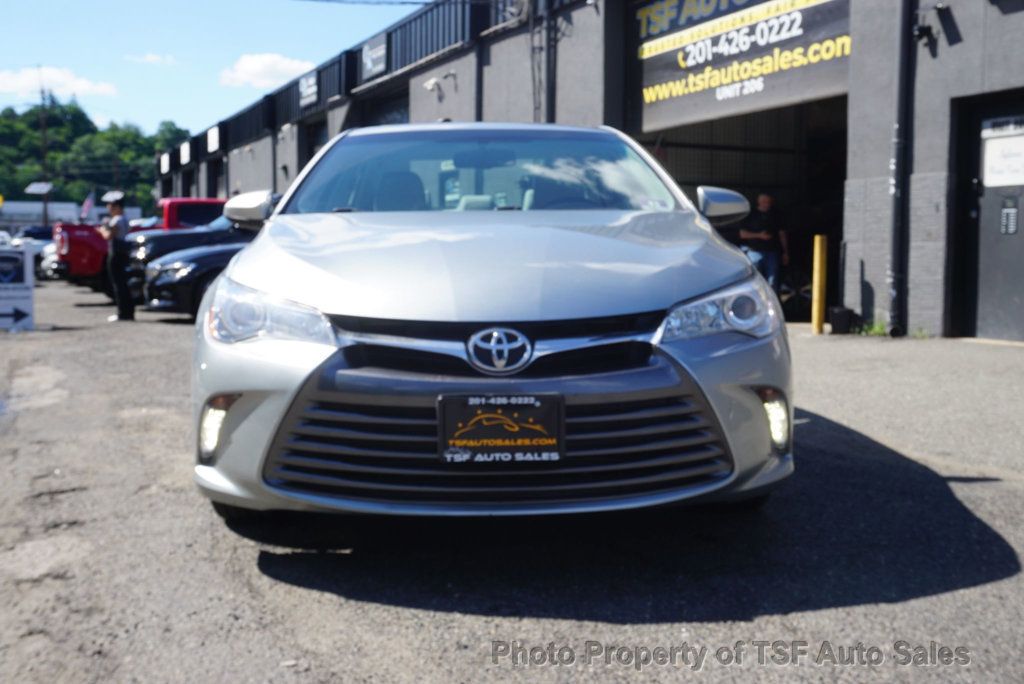 2017 Toyota Camry XLE Automatic NAVI REAR CAMERA HEATED SEATS SUNROOF LOW MILES  - 23045141 - 1