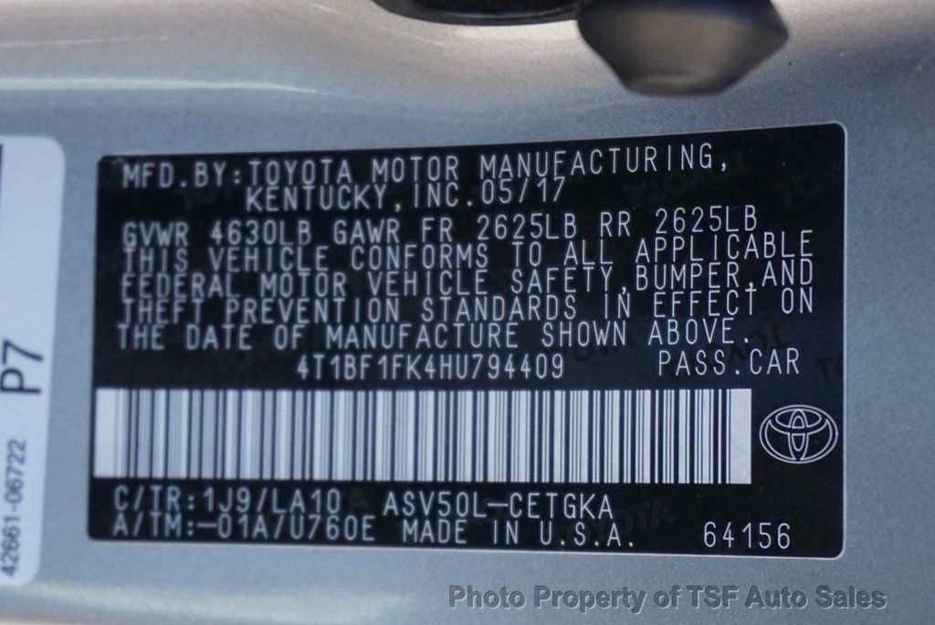 2017 Toyota Camry XLE Automatic NAVI REAR CAMERA HEATED SEATS SUNROOF LOW MILES  - 23045141 - 35