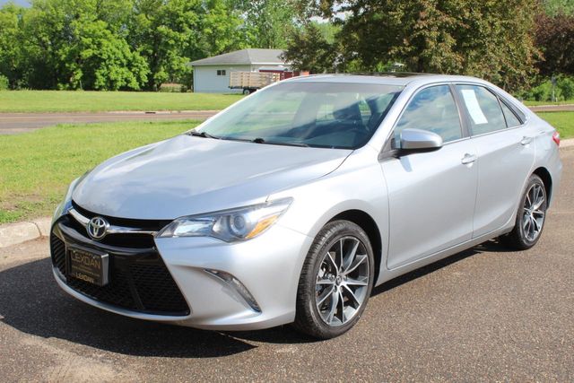 2017 Used Toyota Camry XSE ONE OWNER W/ MOONROOF ,LEATHER HEATED SEATS ...