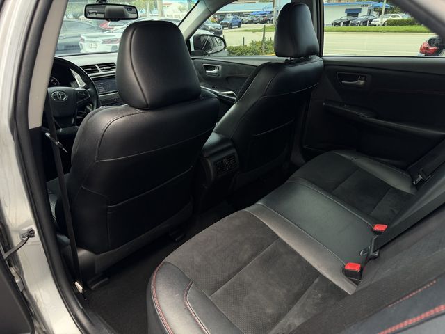 2017 Toyota Camry XSE V6 Automatic - 23071290 - 19