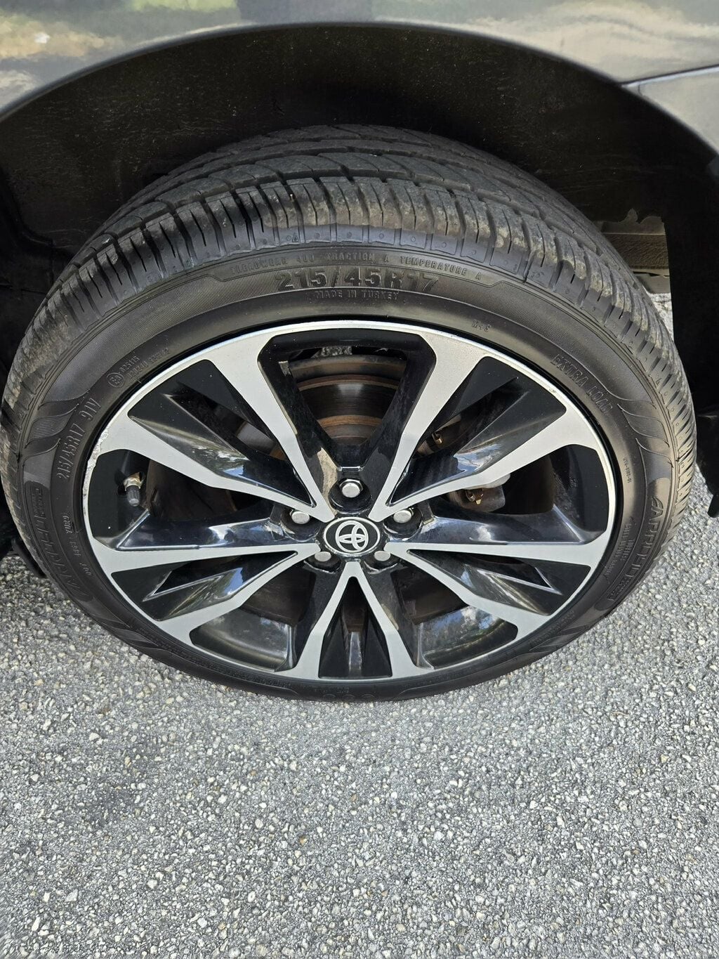 2017 Toyota Corolla  - 23070185 - 13