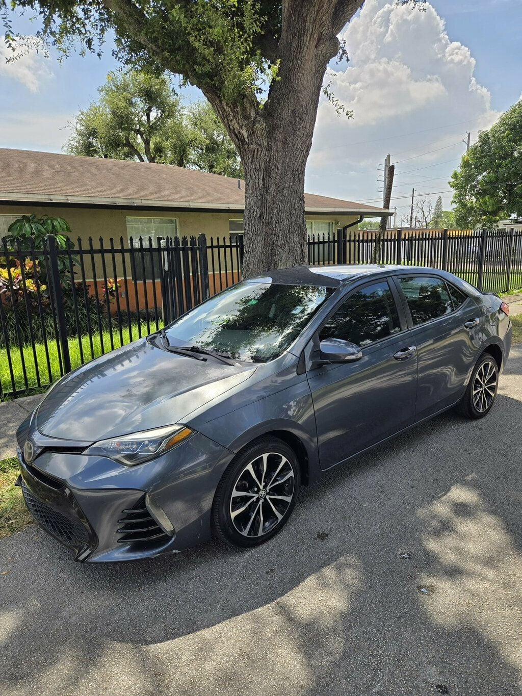 2017 Toyota Corolla  - 23070185 - 6