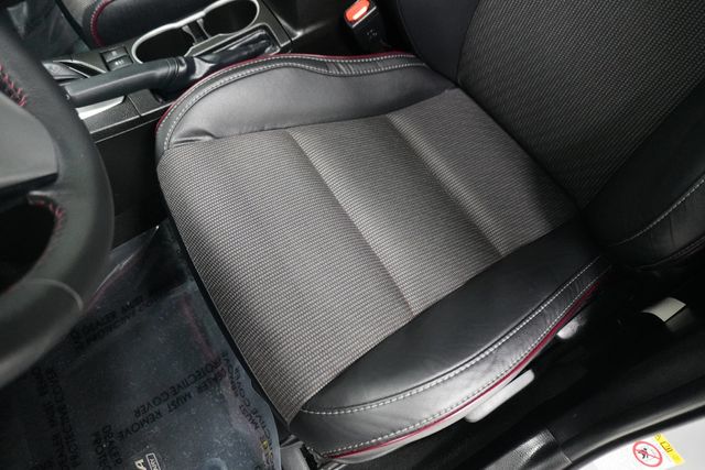 2017 Toyota Corolla  - 22935059 - 10