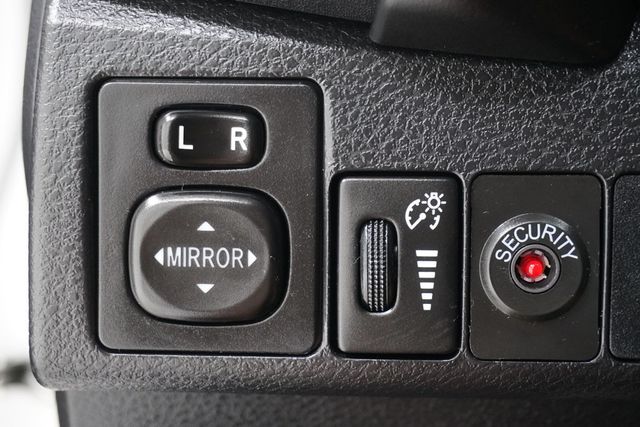 2017 Toyota Corolla  - 22935059 - 18