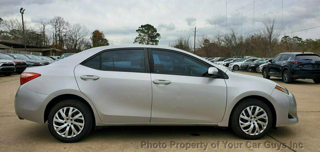 2017 Toyota Corolla  - 22981914 - 10