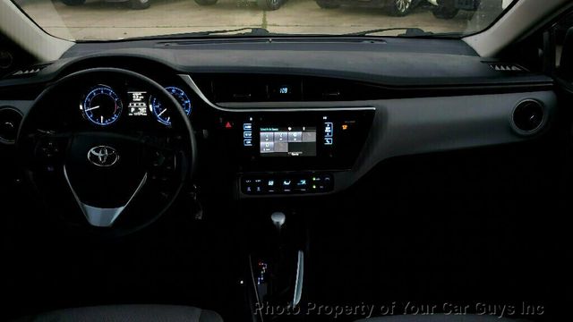 2017 Toyota Corolla  - 22981914 - 18