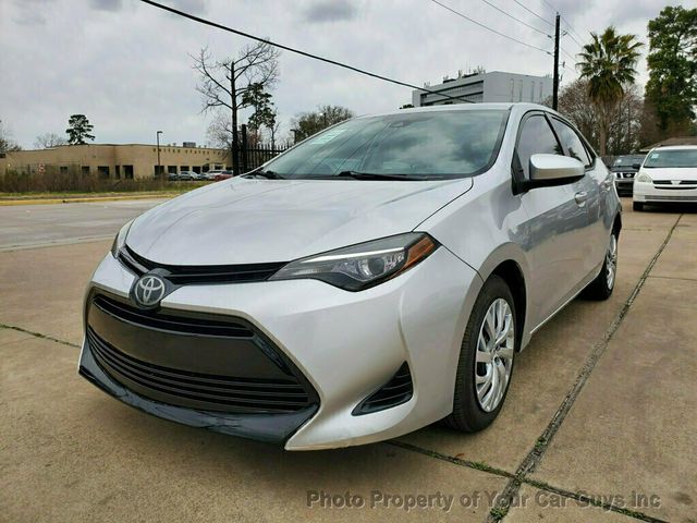 2017 Toyota Corolla  - 22981914 - 1