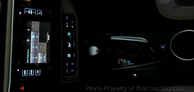 2017 Toyota Corolla  - 22981914 - 19