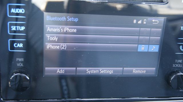 2017 Toyota Corolla JUST SRVICED , VERY CLEAN INSIDE AND OUT  - 22806235 - 21