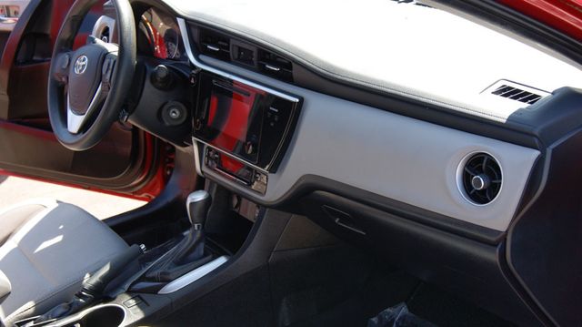 2017 Toyota Corolla JUST SRVICED , VERY CLEAN INSIDE AND OUT  - 22806235 - 54