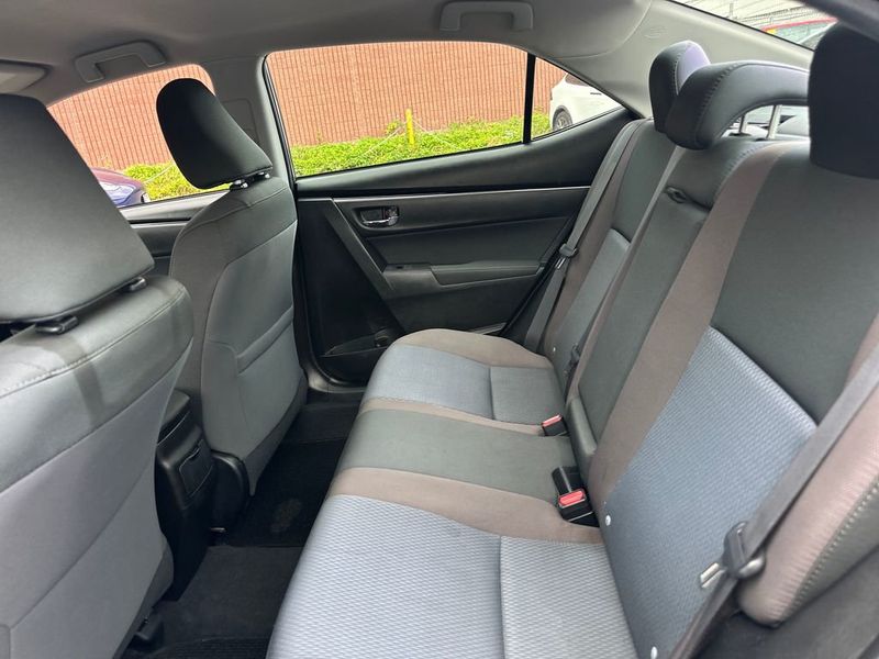 2017 Toyota Corolla L - 23036663 - 13