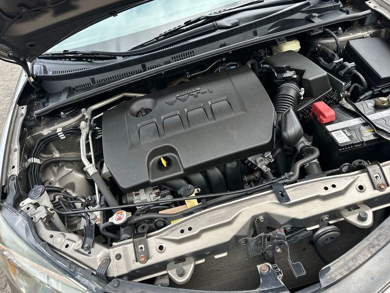 2017 Toyota Corolla L - 23036663 - 19