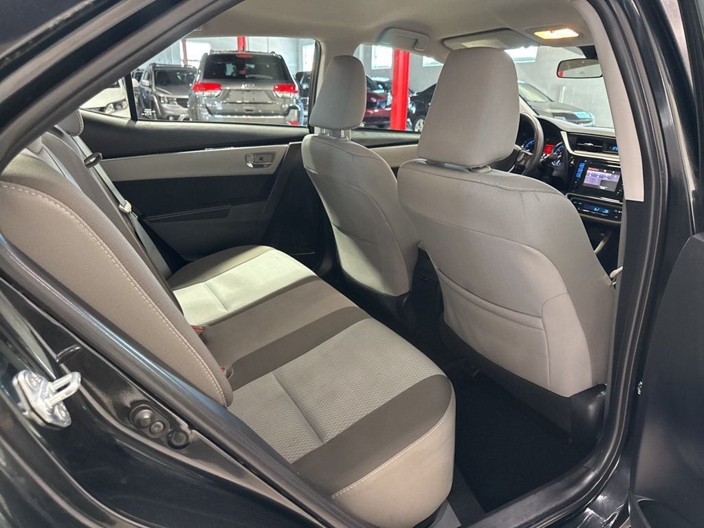 2017 Toyota Corolla L - 22976576 - 33