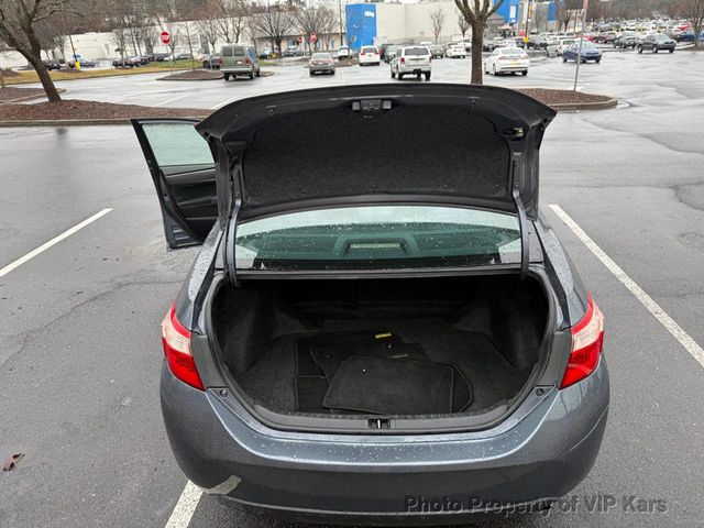 2017 Toyota Corolla L CVT - 22988664 - 17