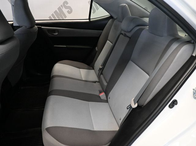 2017 Toyota Corolla LE - 23078334 - 15