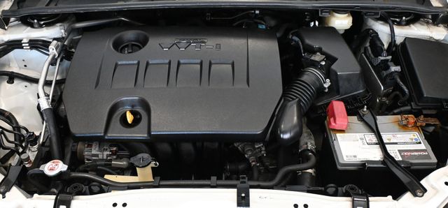 2017 Toyota Corolla LE - 23078334 - 18