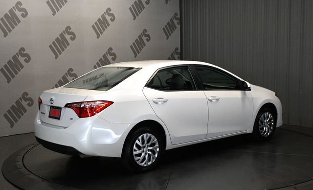 2017 Toyota Corolla LE - 23078334 - 4