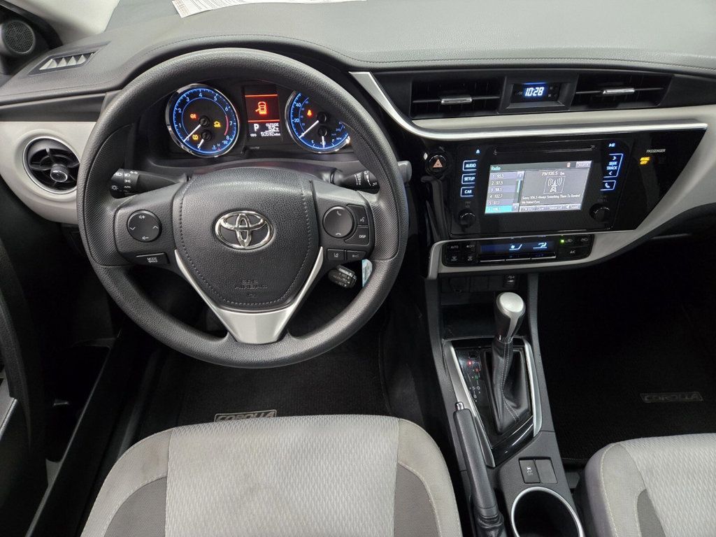 2017 Toyota Corolla LE - 22967881 - 9