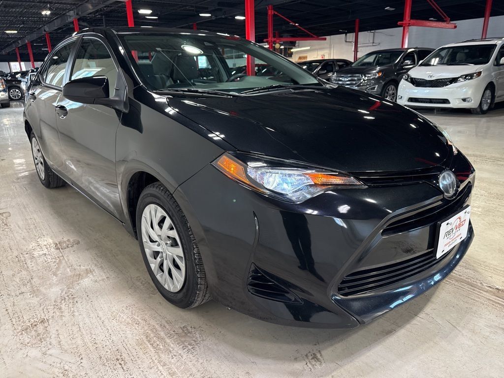 2017 Toyota Corolla LE - 22976576 - 7