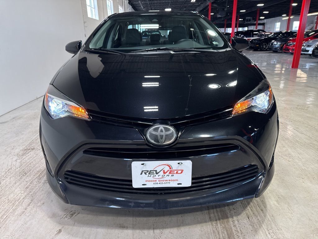 2017 Toyota Corolla LE - 22976576 - 8