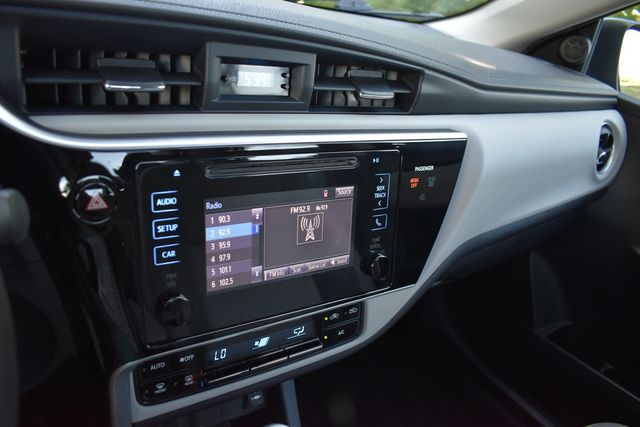 2017 Toyota Corolla LE - 23026073 - 9