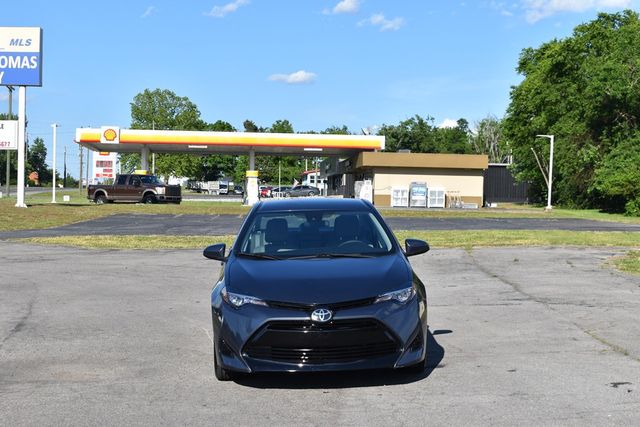 2017 Toyota Corolla LE - 23026073 - 37