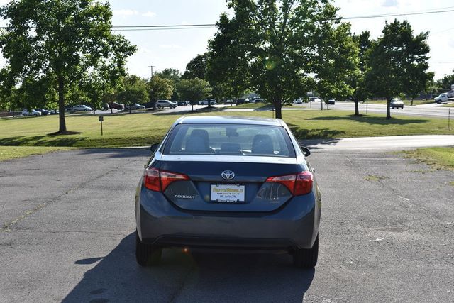 2017 Toyota Corolla LE - 23026073 - 44