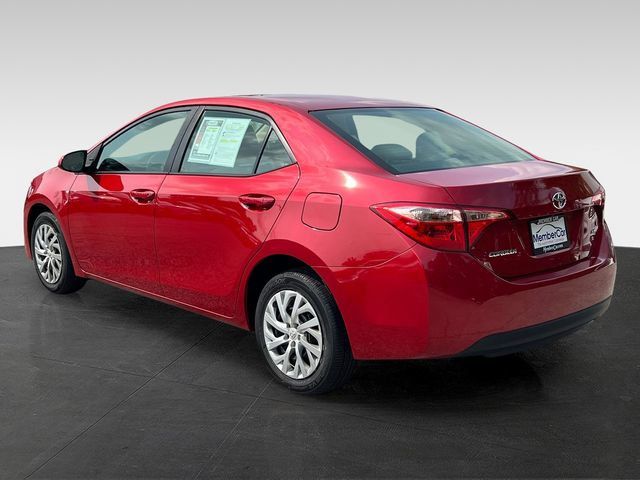 2017 Toyota Corolla LE - 23067989 - 2