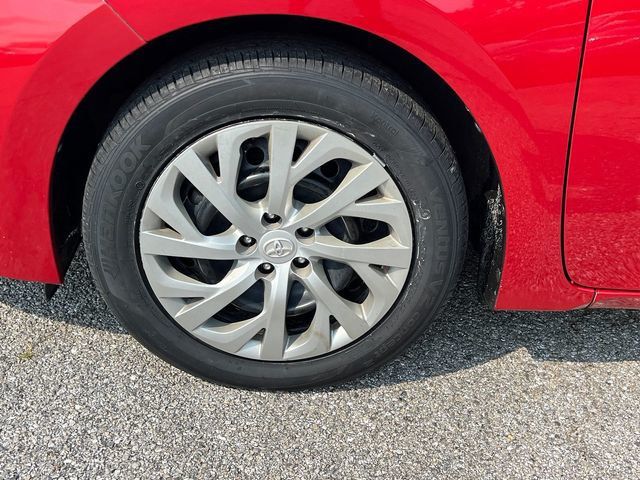 2017 Toyota Corolla LE - 23067989 - 7