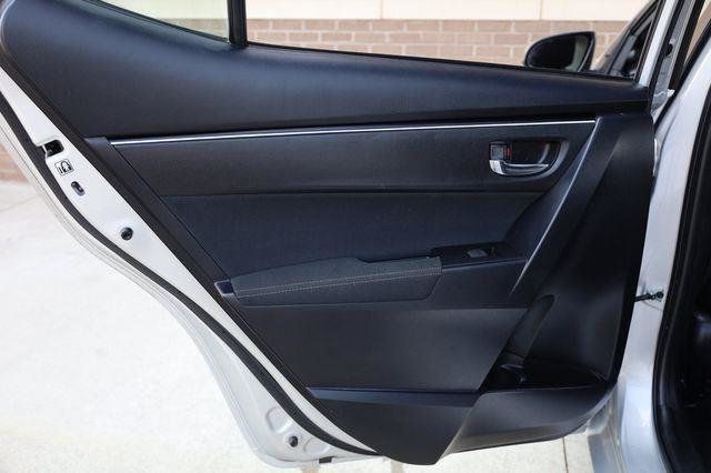 2017 Toyota Corolla LE - 23024626 - 15