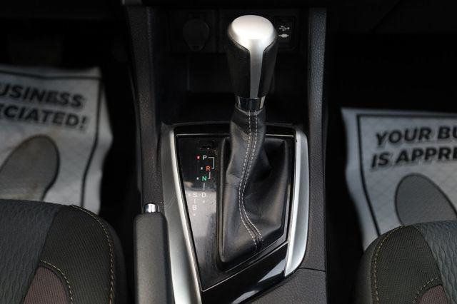 2017 Toyota Corolla LE - 23024626 - 40