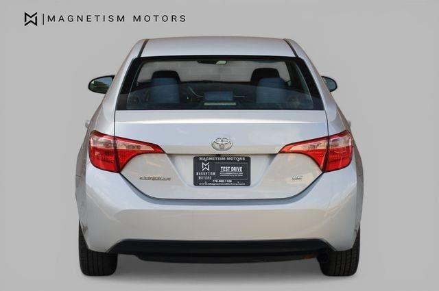 2017 Toyota Corolla LE - 23024626 - 7