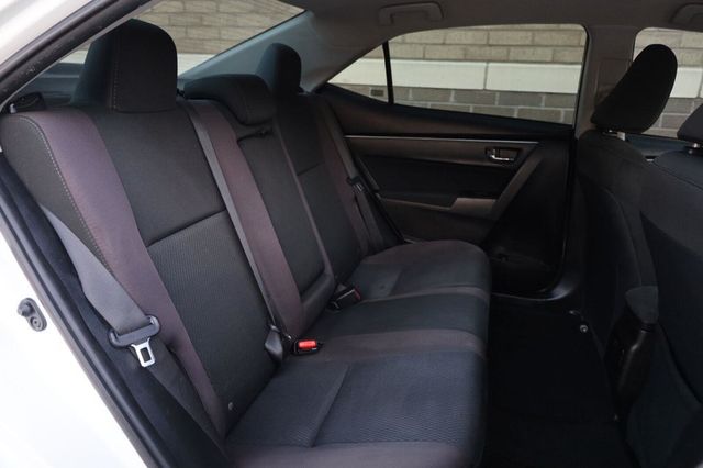 2017 Toyota Corolla LE - 23097612 - 23