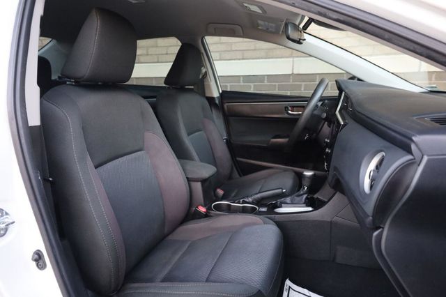 2017 Toyota Corolla LE - 23097612 - 26