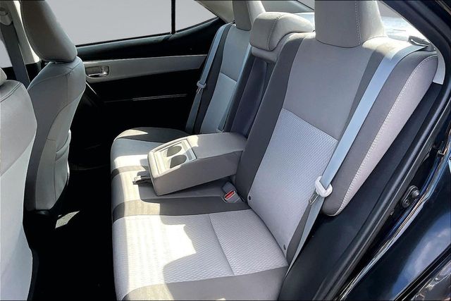 2017 Toyota Corolla LE - 23035923 - 15