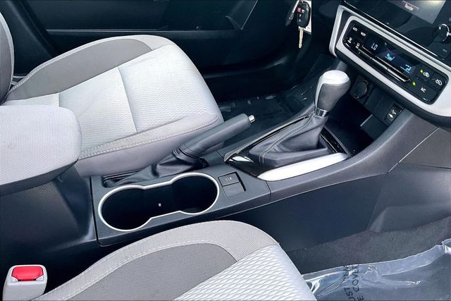 2017 Toyota Corolla LE - 23035923 - 27