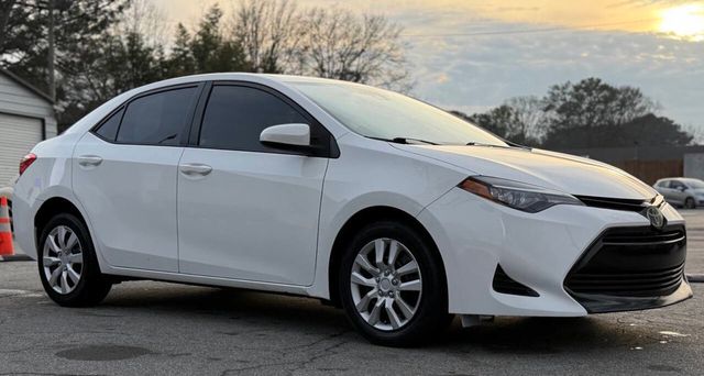 2017 Toyota Corolla LE 4dr Sedan - 22983738 - 10