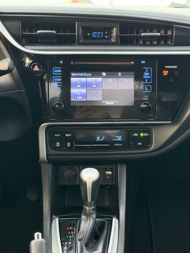 2017 Toyota Corolla LE 4dr Sedan - 22983738 - 12