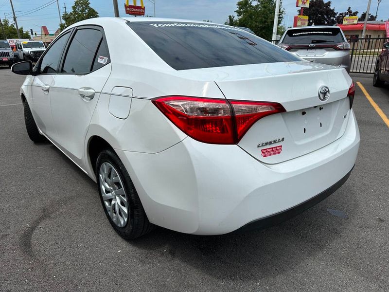 2017 Toyota Corolla LE 4dr Sedan - 22888590 - 2