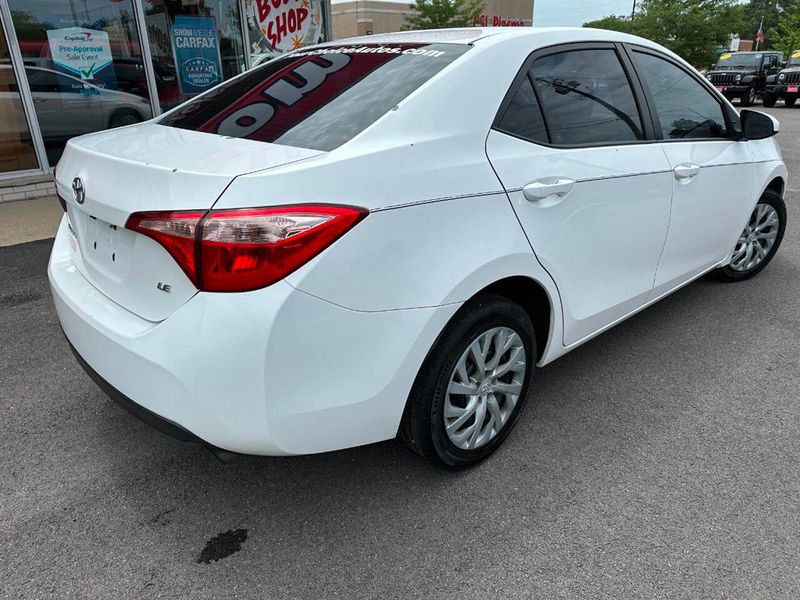 2017 Toyota Corolla LE 4dr Sedan - 22888590 - 6