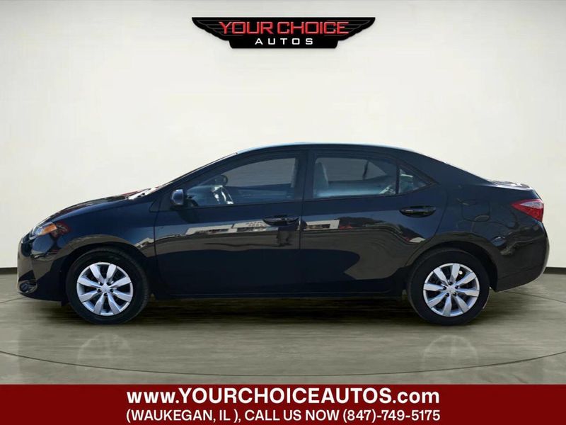 2017 Toyota Corolla LE 4dr Sedan - 22961270 - 1