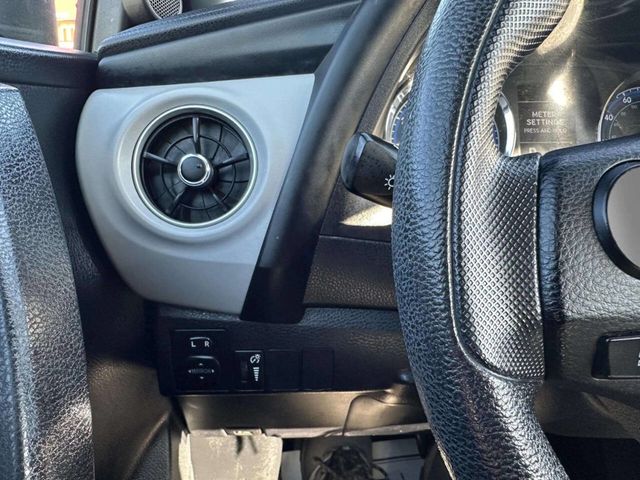 2017 Toyota Corolla LE 4dr Sedan - 22961270 - 21